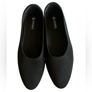 Viviana Black Flats size 9 (39 Euro)